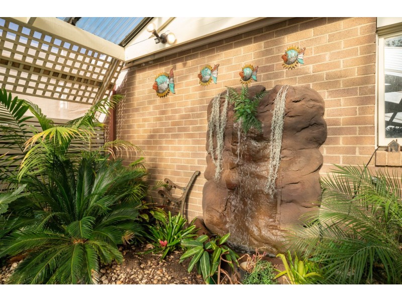 25 Howqua Place, Cranbourne VIC 3977