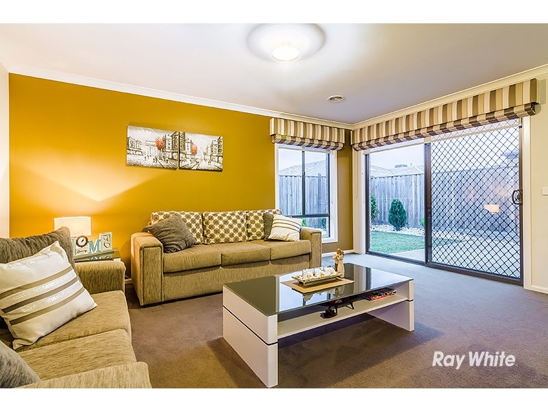 23 Albida Parade, Lyndhurst VIC 3975