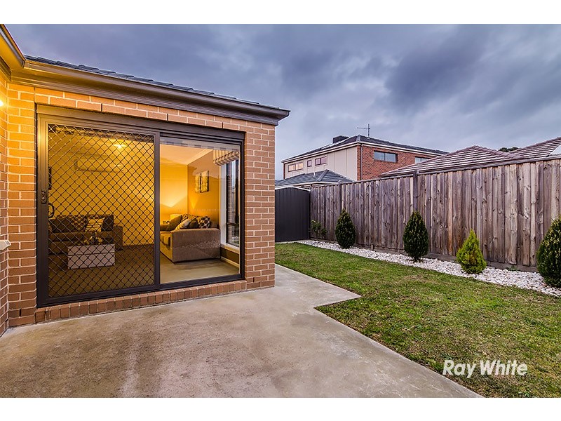 23 Albida Parade, Lyndhurst VIC 3975