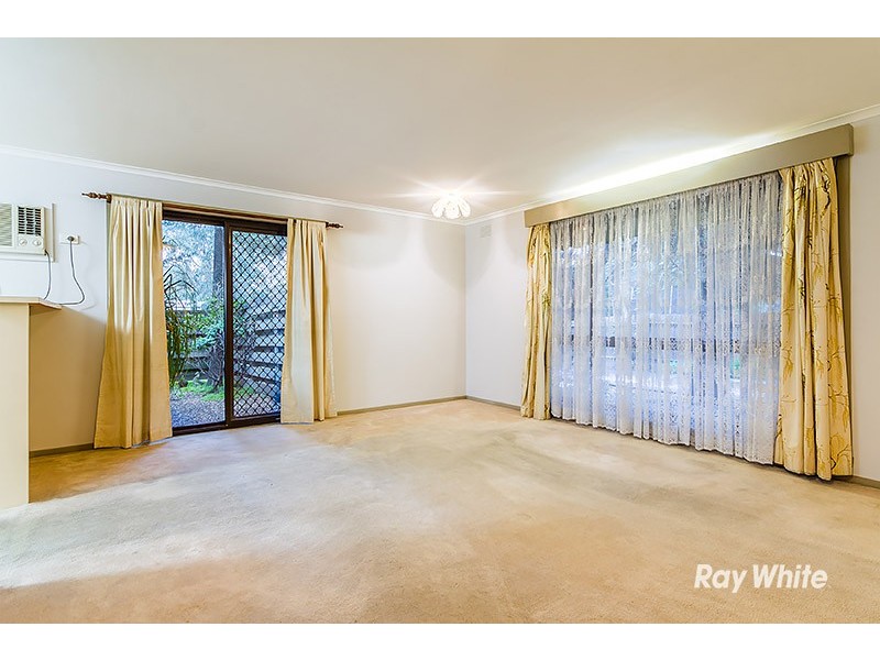 1/27 Bowen Street, Cranbourne VIC 3977