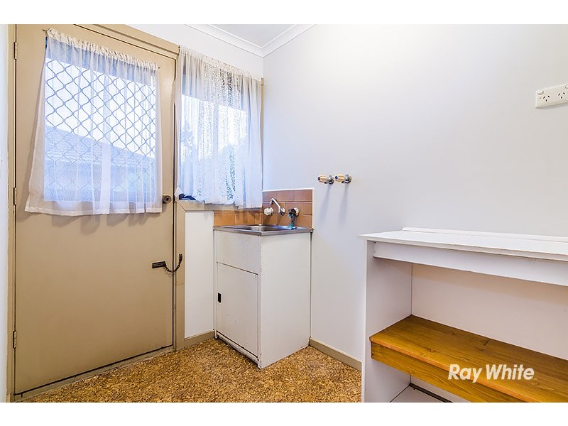 1/27 Bowen Street, Cranbourne VIC 3977