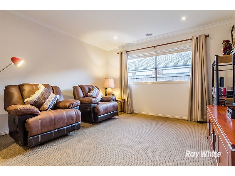 21 City Vista Circuit, Cranbourne West VIC 3977
