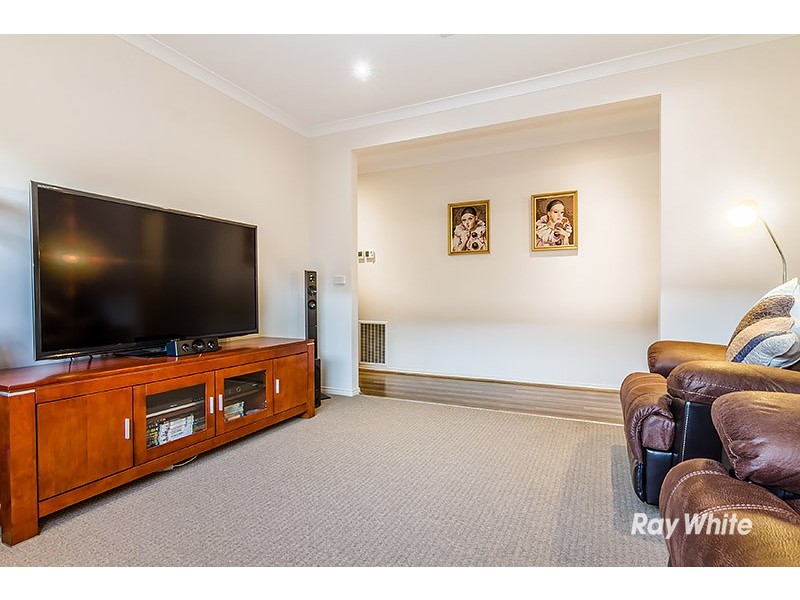 21 City Vista Circuit, Cranbourne West VIC 3977