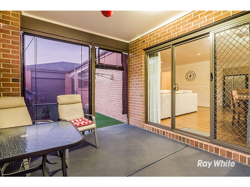 21 City Vista Circuit, Cranbourne West VIC 3977