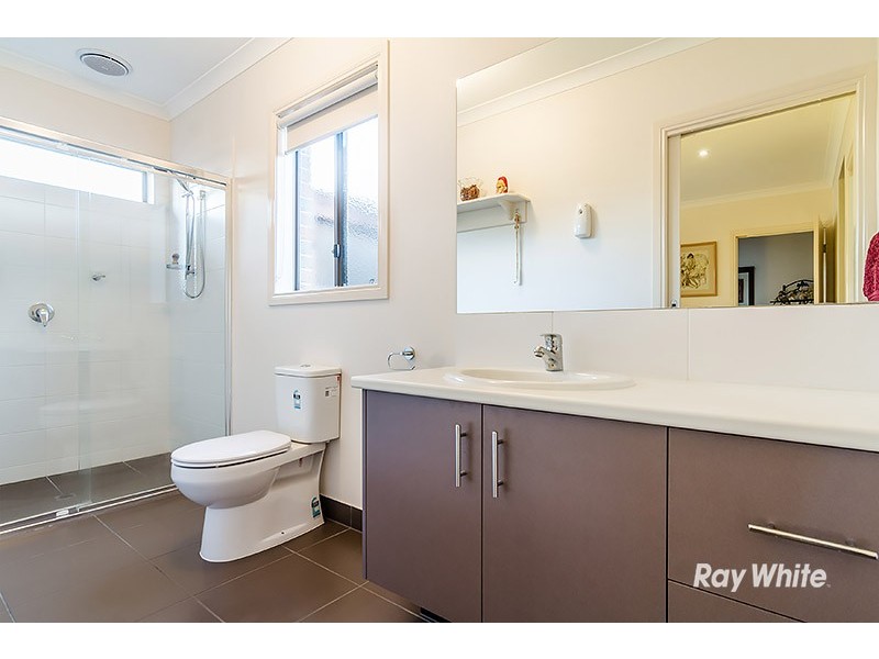 21 City Vista Circuit, Cranbourne West VIC 3977