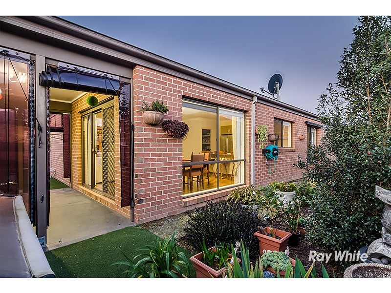 21 City Vista Circuit, Cranbourne West VIC 3977