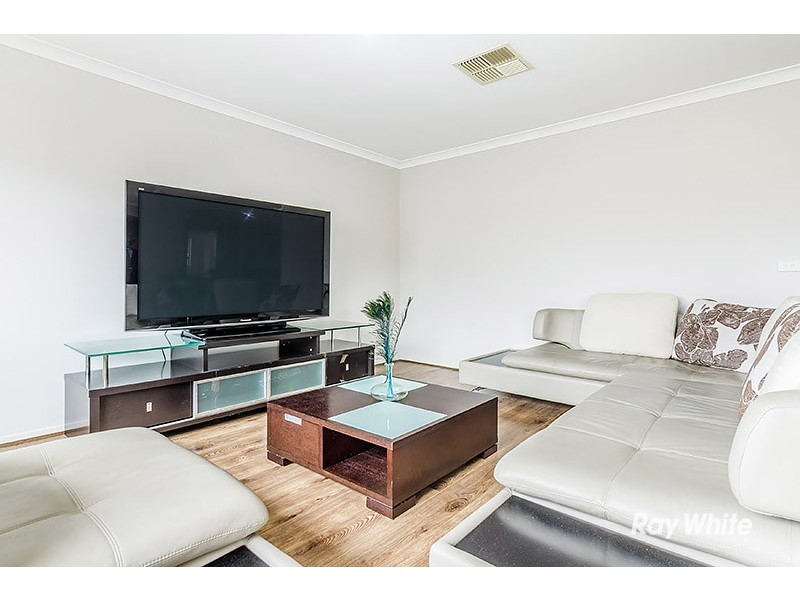 10 Camkerr Place, Lyndhurst VIC 3975