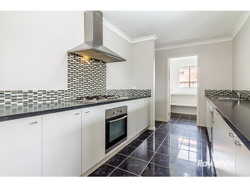 10 Camkerr Place, Lyndhurst VIC 3975