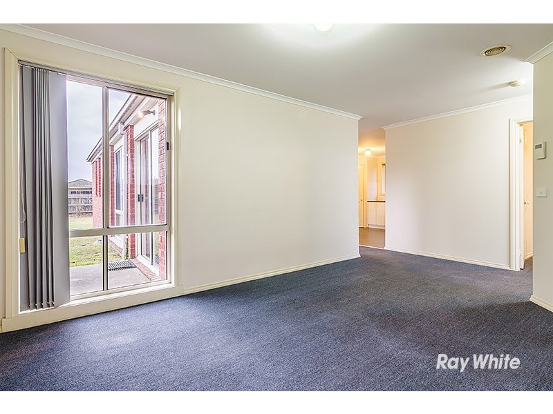 7 Genoa Way, Cranbourne West VIC 3977