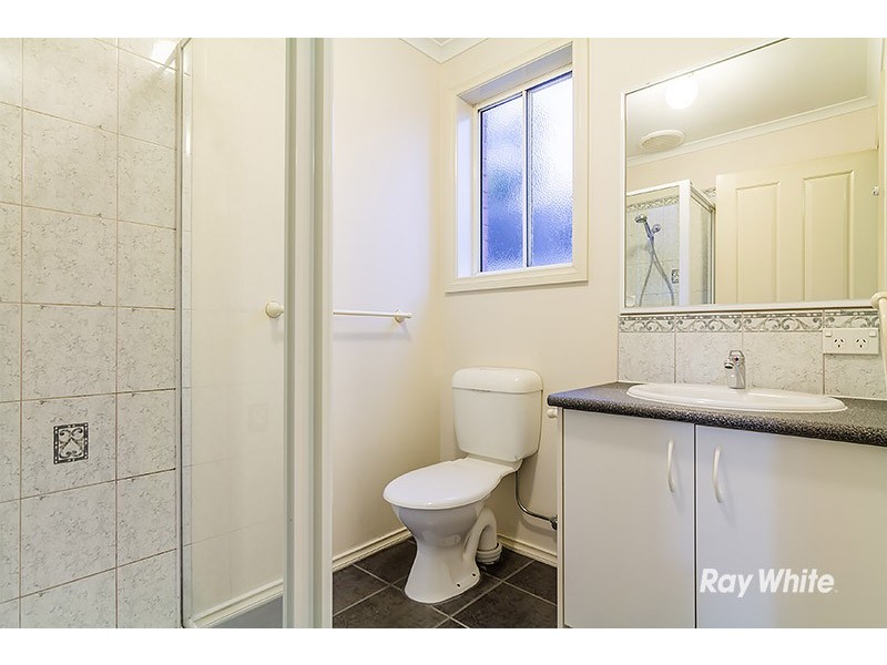 7 Genoa Way, Cranbourne West VIC 3977