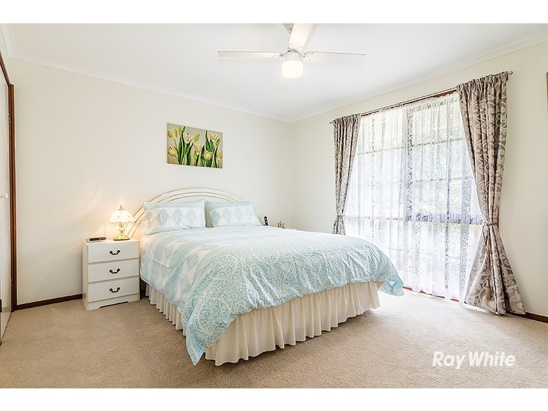 2 Taddor Drive, Cranbourne VIC 3977