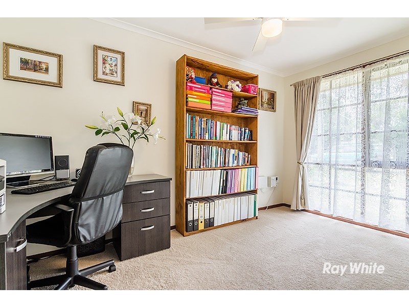 2 Taddor Drive, Cranbourne VIC 3977
