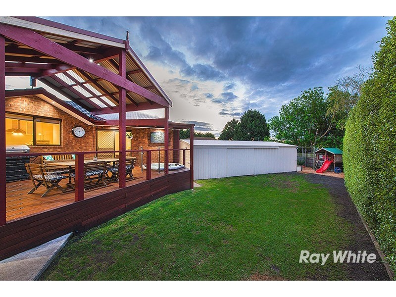 61 Elizabeth Street, Cranbourne North VIC 3977