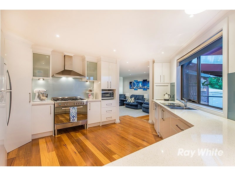 61 Elizabeth Street, Cranbourne North VIC 3977