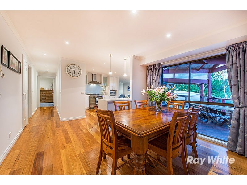 61 Elizabeth Street, Cranbourne North VIC 3977