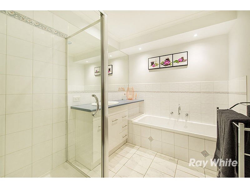 61 Elizabeth Street, Cranbourne North VIC 3977