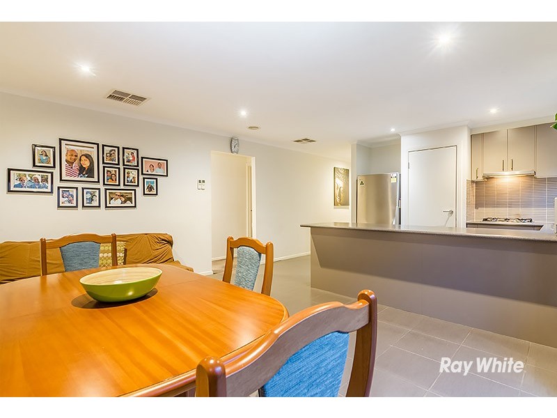 44 Pengana Way, Cranbourne West VIC 3977