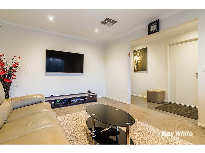 44 Pengana Way, Cranbourne West VIC 3977