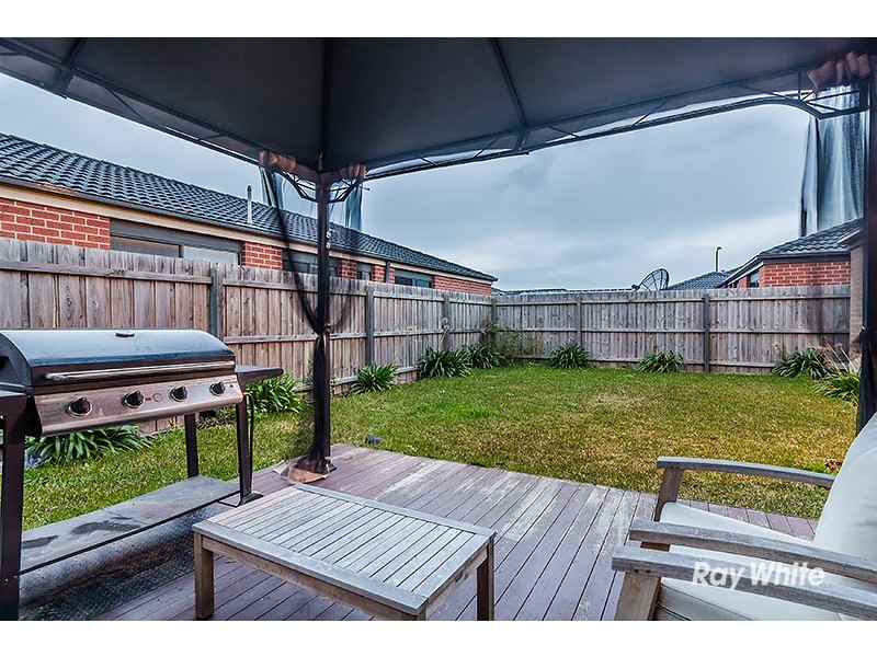 44 Pengana Way, Cranbourne West VIC 3977