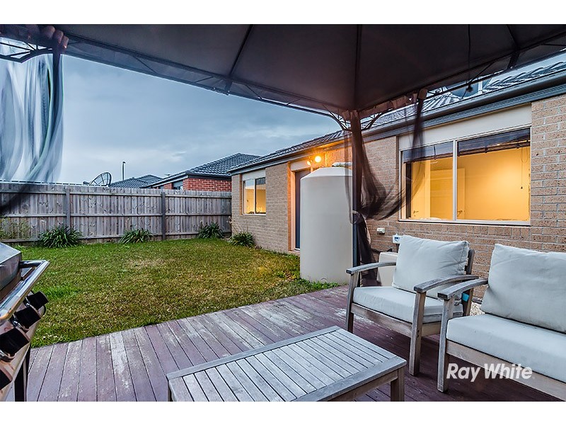 44 Pengana Way, Cranbourne West VIC 3977