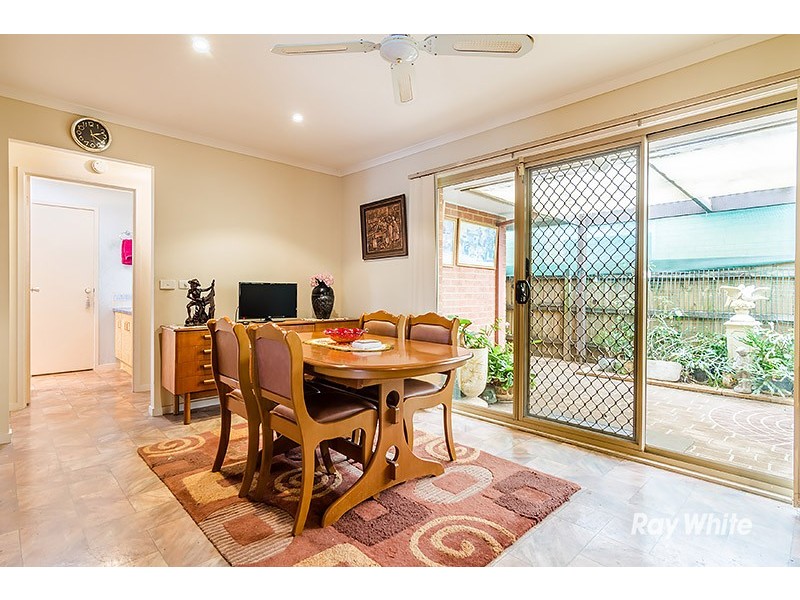 15 Bellarine Drive, Cranbourne VIC 3977