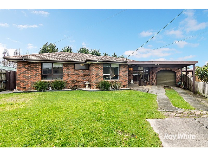 8 Haven Court, Cranbourne VIC 3977