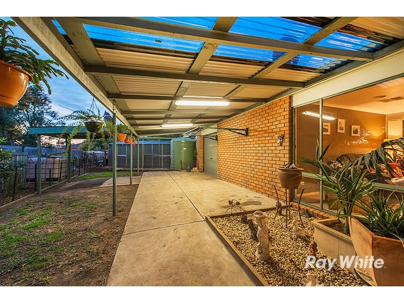 3 Andre Court, Cranbourne West VIC 3977