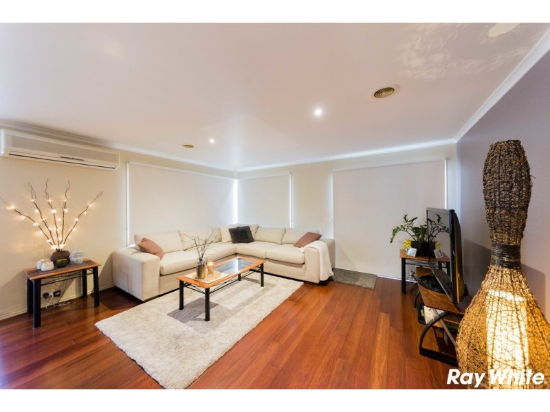 30 Olive Road, Lynbrook VIC 3975