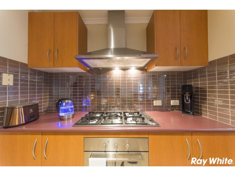 30 Olive Road, Lynbrook VIC 3975