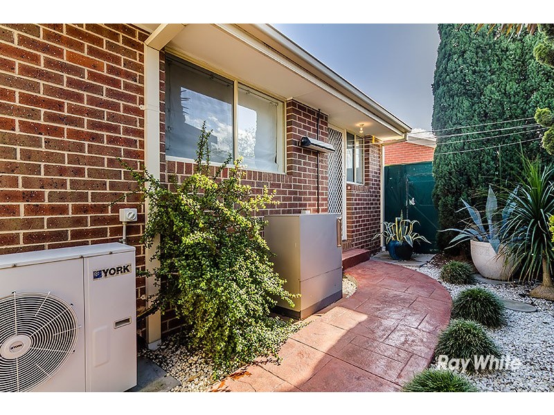 1A Lockington Crescent, Dandenong VIC 3175