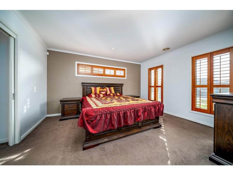 7 Locky Grove, Lyndhurst VIC 3975