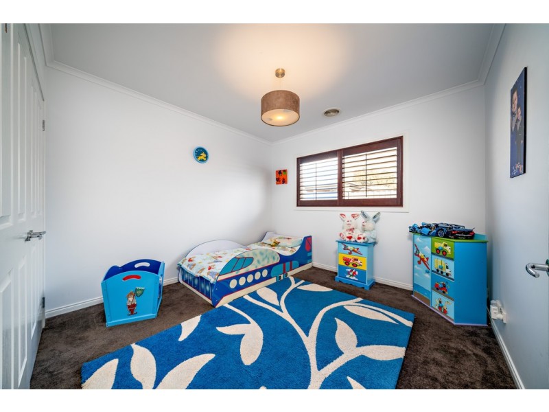 7 Locky Grove, Lyndhurst VIC 3975