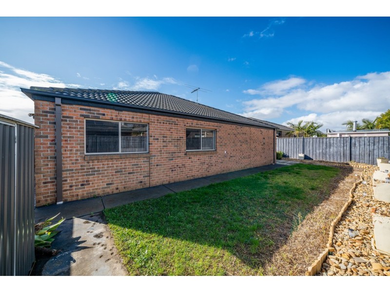 7 Locky Grove, Lyndhurst VIC 3975