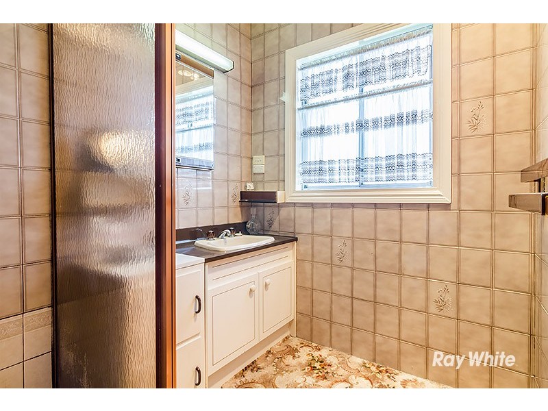 16 Bedwell Avenue, Dandenong VIC 3175