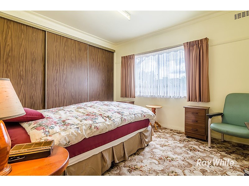 16 Bedwell Avenue, Dandenong VIC 3175