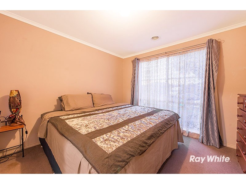 37 Kulkami Way, Cranbourne West VIC 3977