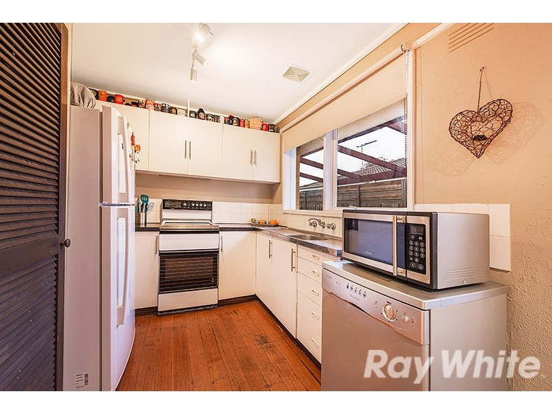 12 Campbell Parade, Cranbourne VIC 3977