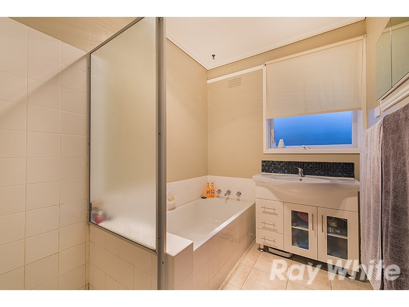 12 Campbell Parade, Cranbourne VIC 3977