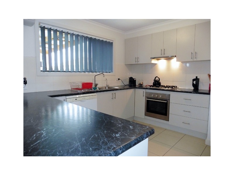 3/21 Elizabeth Street, Cranbourne North VIC 3977