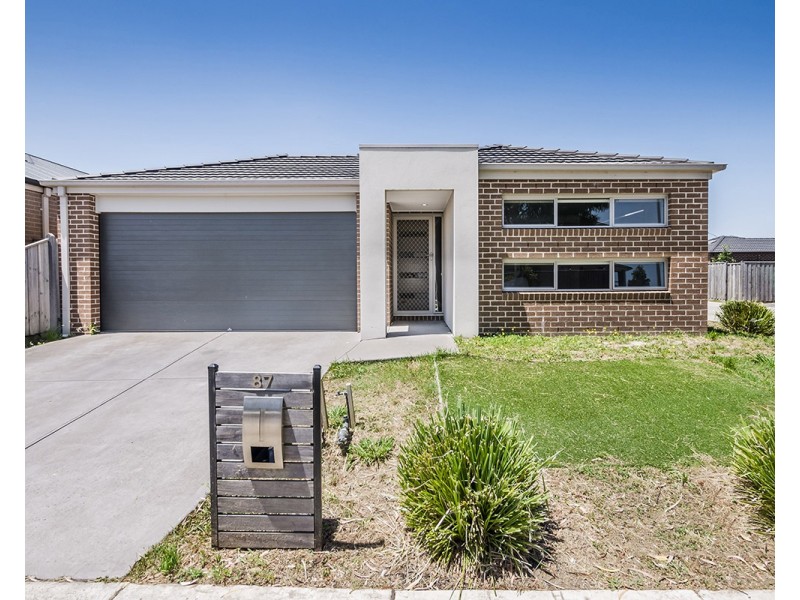 87 Brocker Street, Clyde North VIC 3978