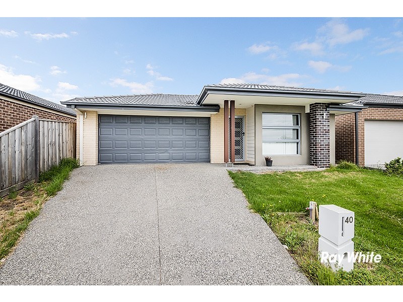 40 Glenelg Street, Clyde North VIC 3978