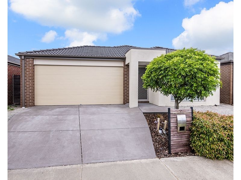 22 Glenelg Street, Clyde North VIC 3978