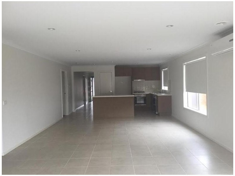 36 Goulburn Street, Cranbourne East VIC 3977