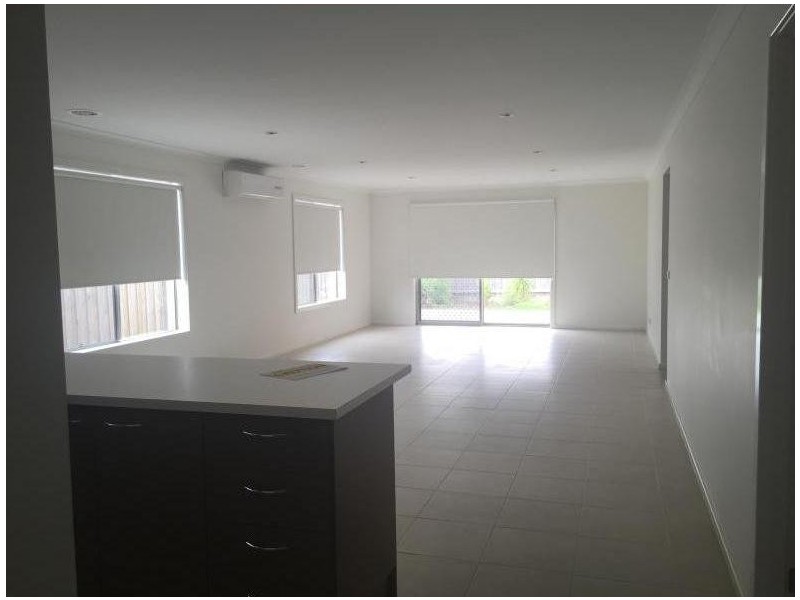 36 Goulburn Street, Cranbourne East VIC 3977