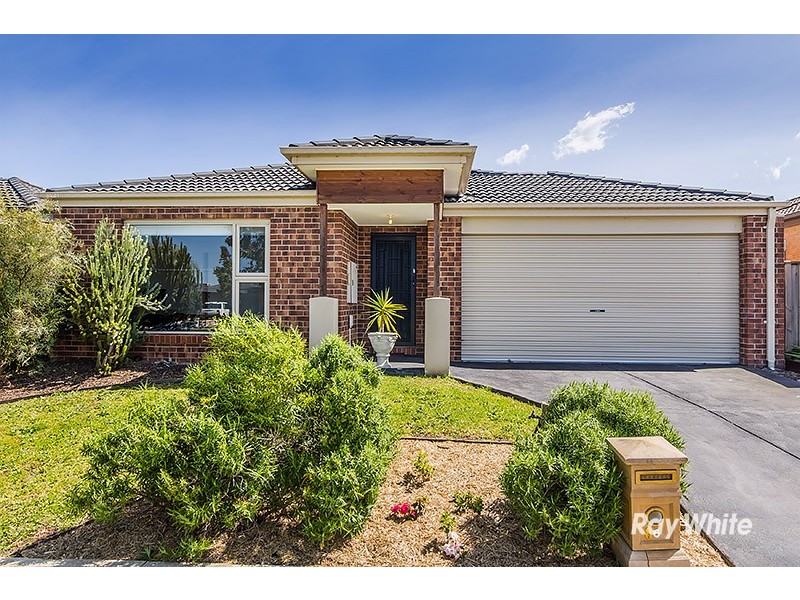 86 Mountainview Blvd, Cranbourne North VIC 3977