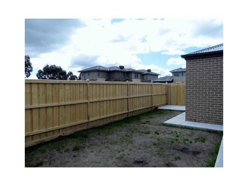 37 Lemongrove Place, Berwick VIC 3806