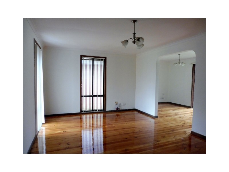 14 Arnold Street, Cranbourne VIC 3977