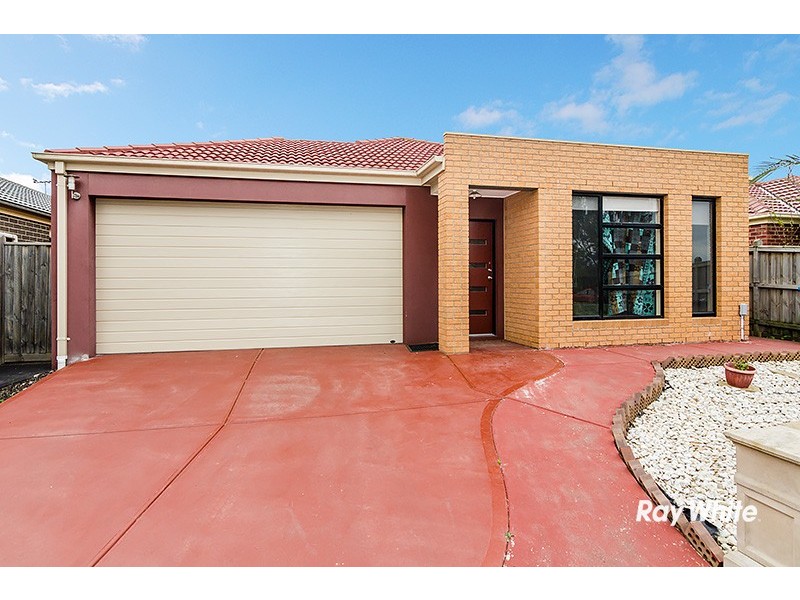 4 Staffordshire Place, Lyndhurst VIC 3975