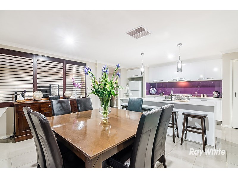 85 Atlas Drive, Cranbourne West VIC 3977