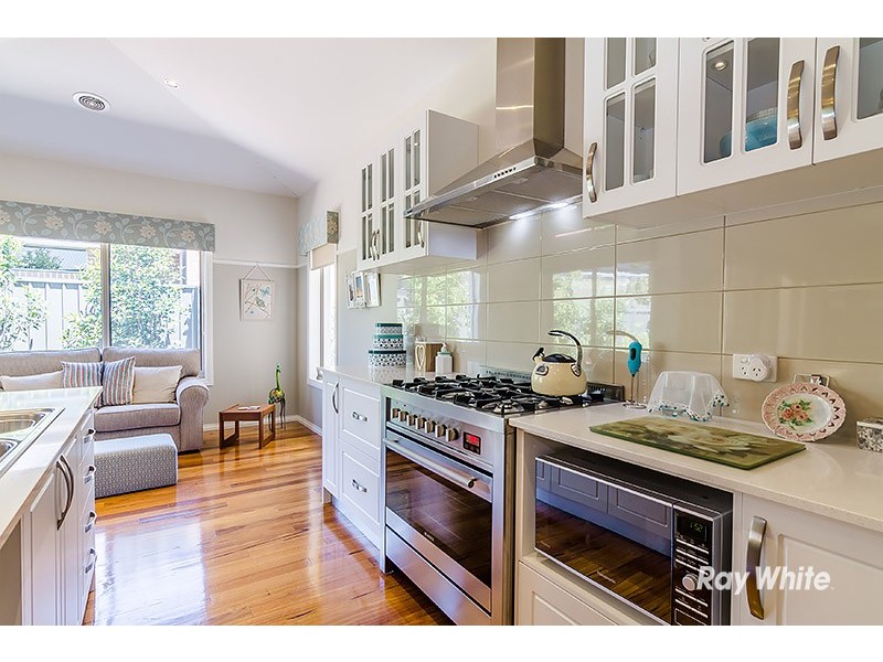 11 Fortuna Crescent, Cranbourne West VIC 3977